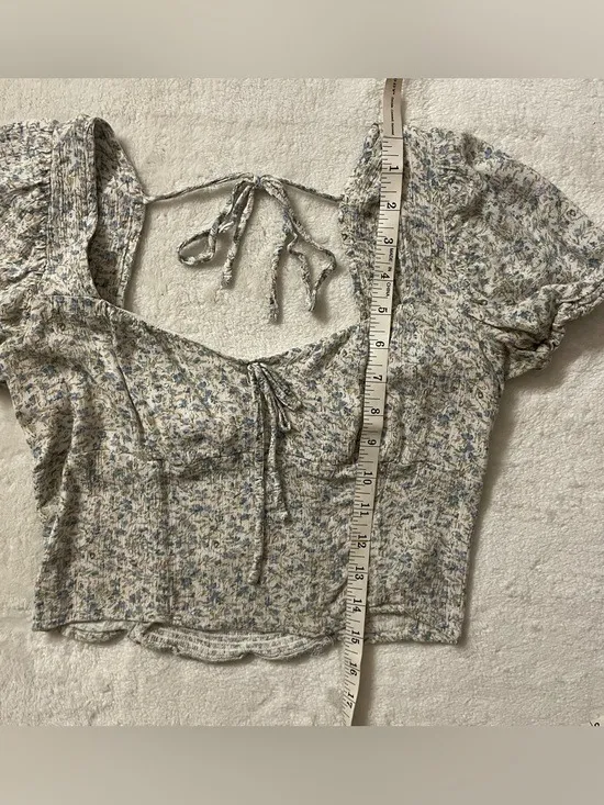 Y2K American Eagle Cropped Sweetheart Floral Blouse size M - Image 4