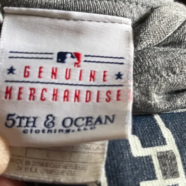Genuine Merchandise Boston Red Sox Gray T-Shirt Size L - Image 4