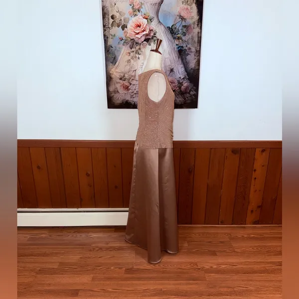 Pretty Vintage 90s Patra Mother of the Bride Gown - Image 4