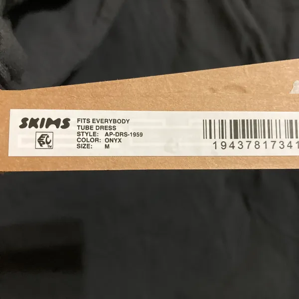 SKIMS Fits Everybody Tube Dress M - Image 4