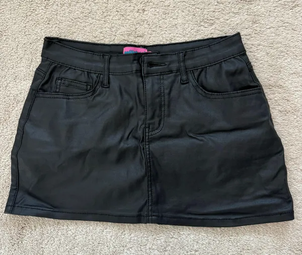 Edikted Carly Low-Rise Mini Skirt - Image 2