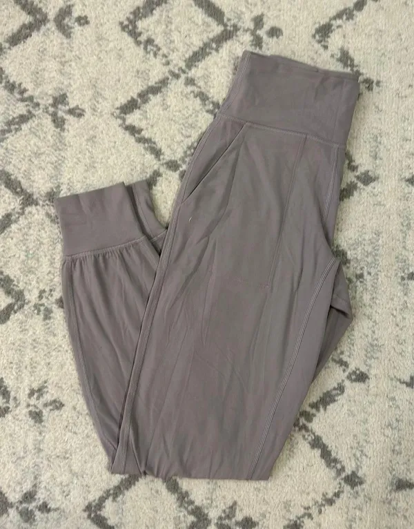 Lululemon Align Joggers - Image 2