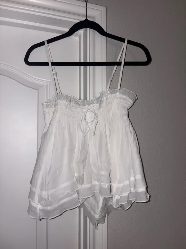 These Three Boutique White Top - Image 2