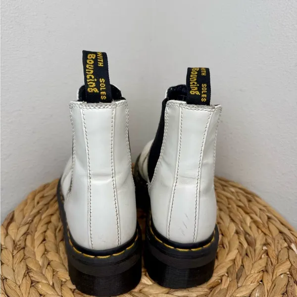 Dr. Martens Boots White Leather Chelsea Boot Quad 2976 Platform Retro Punk 90s - Image 7