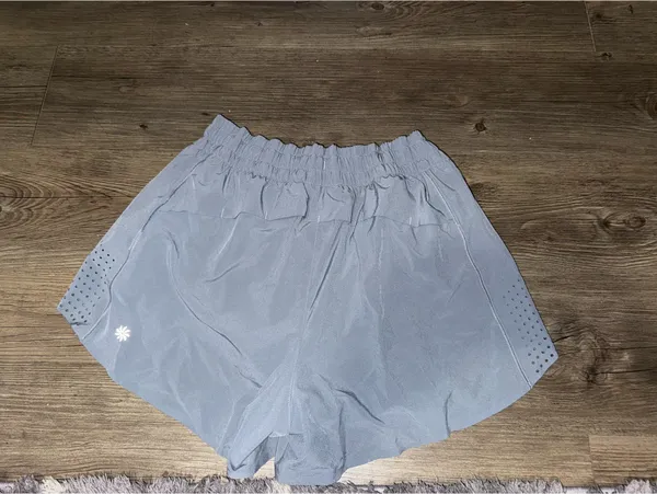 Athleta Hustle 3" Shorts - Image 2