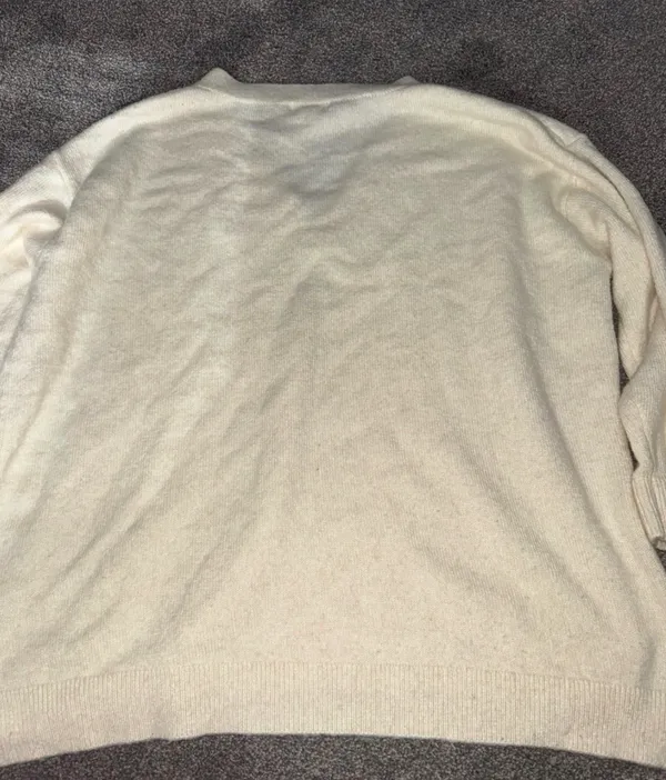 Creme V-Neck Sweater H&M - Image 4