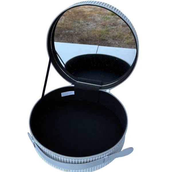 JoyBright Disco Dreams Beauty Box Silver Holographic Round Train Case Mirror NWT - Image 2
