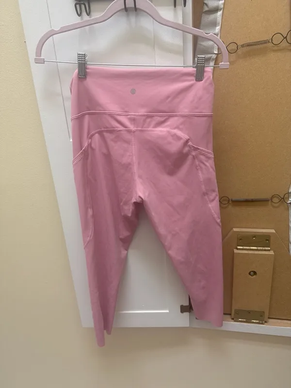 CRZ YOGA High Waisted 7/8 Leggings with Pockets Pink Size M(8/10) - Image 3