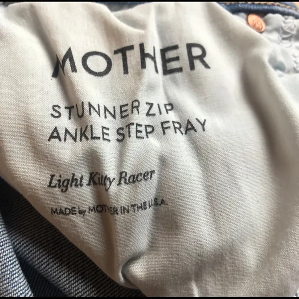 MOTHER Denim Stunner Zip Ankle Step Fray `Light Kitty Racer’ Size 27 Pre-Loved - Image 9