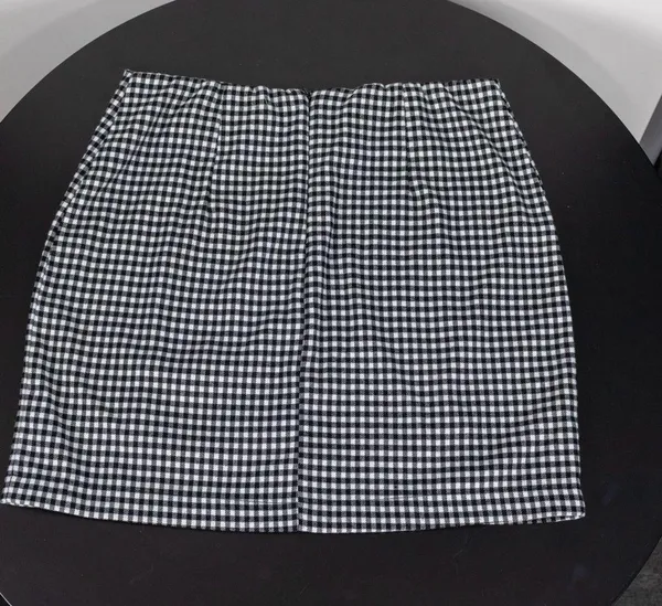 Eyeshadow Gingham Mini Skirt - Image 3
