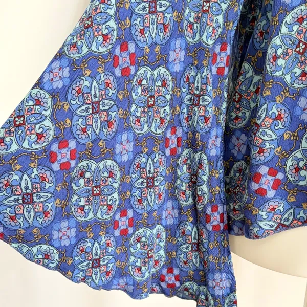 Hollister Bell Sleeve Blouse Large Blue Medallion Boho Crochet Trim Top - Image 3
