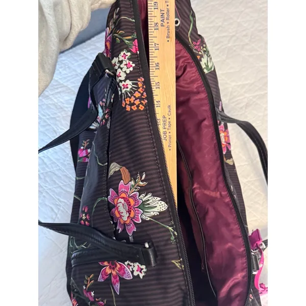 Vera Bradley Airy Floral Midtown Travel Bag has a luggage tag‎ accessory - Image 4
