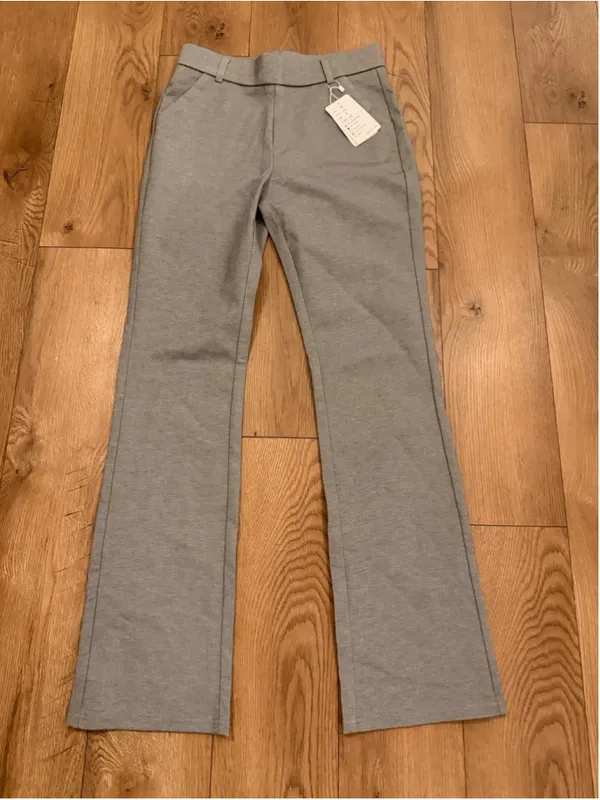 NEW Career Slacks Ease into Comfort Barely Bootcut Stretch Dress Pants 6/32 Tall - Image 5