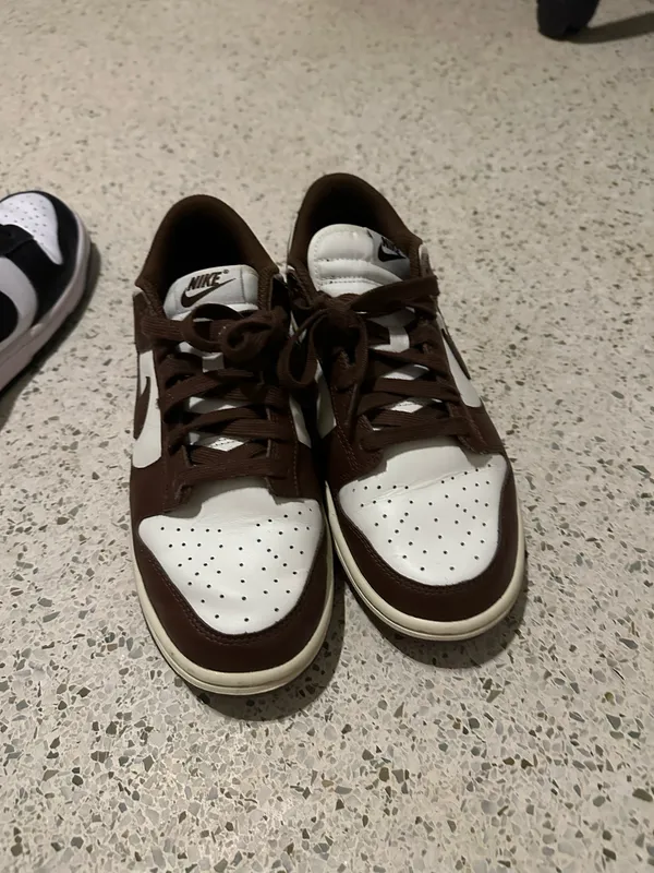 Nike Low Dunk Women’s Sneakers - Image 2