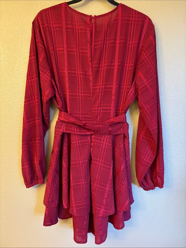 Selfie Leslie Burgundy Red V-Neck Ruffled Mini Romper - Image 9