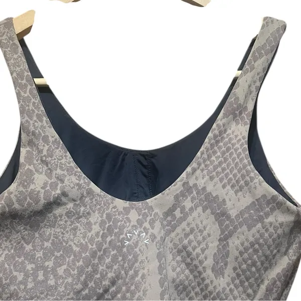 Varley Let's Go Walker Sports Bra Snake.Print Size Large - Image 6