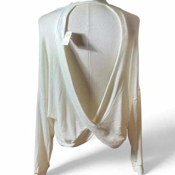NWT PROJECT‎ SOCIAL T Ivory Cross Back Sweater Loose Fit Dolman Sleeve Women M - Image 2