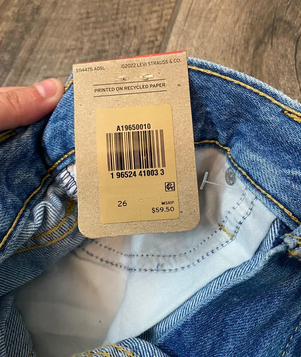 Levi's High Waisted Mom Jean Shorts - Image 13