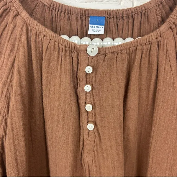 Old Navy Brown Gauzy Cotton Button Peasant Top Size L - Image 6