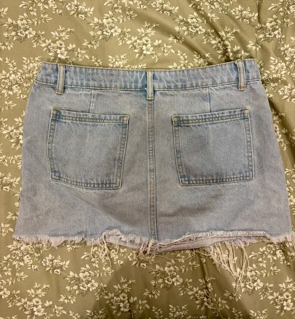 Edikted Light Wash Jean Skirt - Image 3