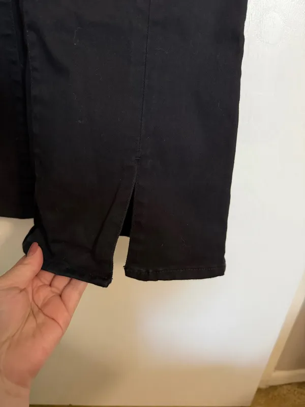 American Eagle Next Level Stretch Jeans - Image 3