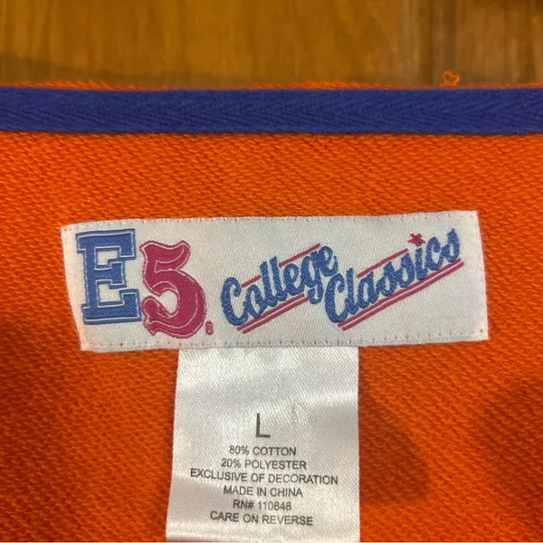 E5 College Classics Women’s Florida Gators UF Orange W/Sequins Sweatshirt Sz L - Image 2