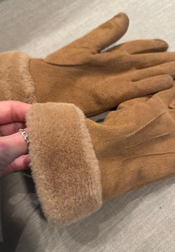 Gloves - Image 4