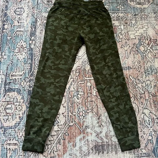 Lululemon Ready to Rulu Jogger 29" Heritage Camo Dark Olive Green Twill Size 6 - Image 13