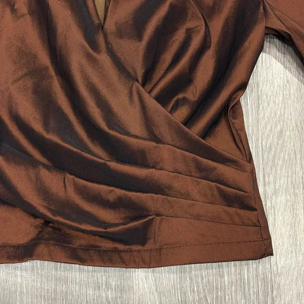 VTG 90s Tadashi Shoji Chocolate Brown Taffeta Faux Wrap Blouse Minimalist 10 - Image 4