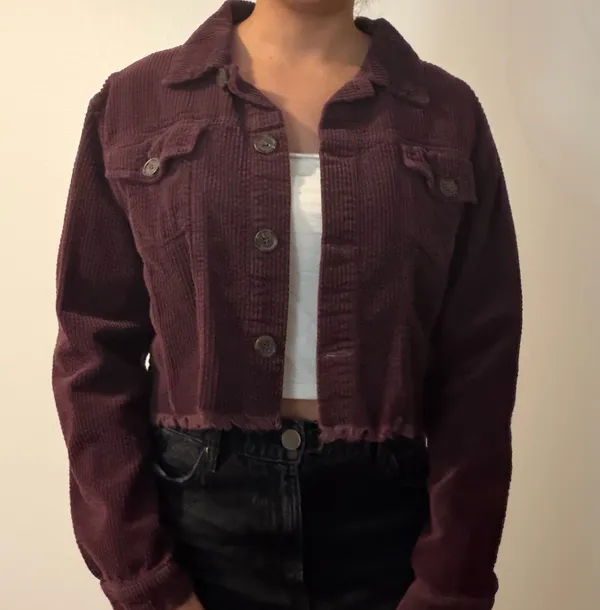 Forever 21 burgundy crop jacket - Image 2