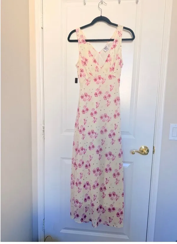 Princess Polly Midi Dress Floral - Image 2