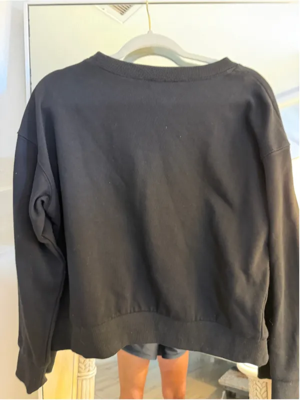 NEW Black Sweatshirt Front Crewneck Pocket m - Image 2
