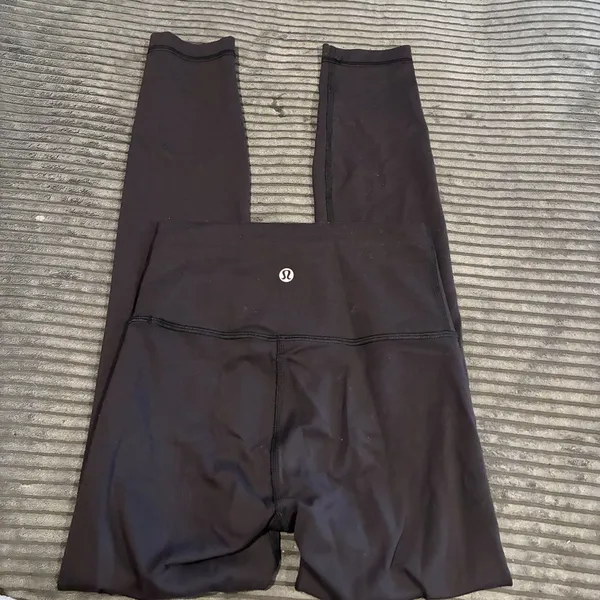 Lululemon Athletica Black Leggings Size 2 25 inch inseam Stretch Comfort Yoga - Image 8