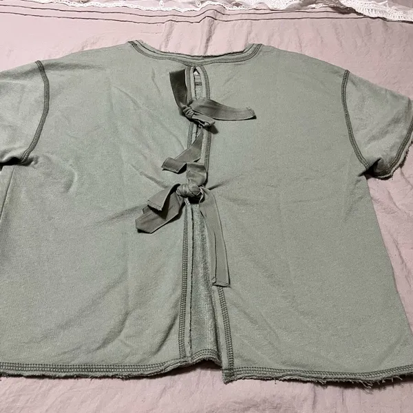 Abercrombie & Fitch Short Sleeve open tie back sweatshirt - Image 2