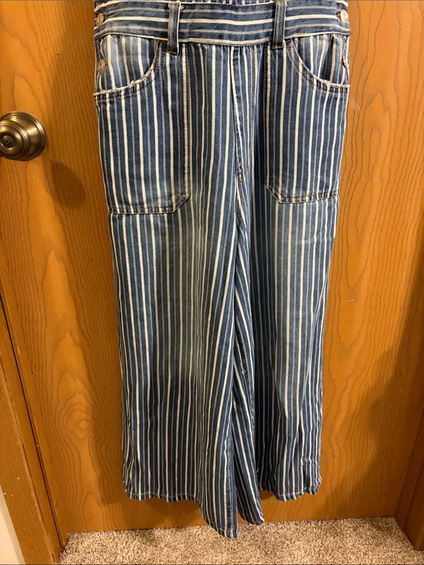 Kensie Women’s Blue‎ & White Striped Wide Leg Denim Overalls Medium NWOT - Image 5
