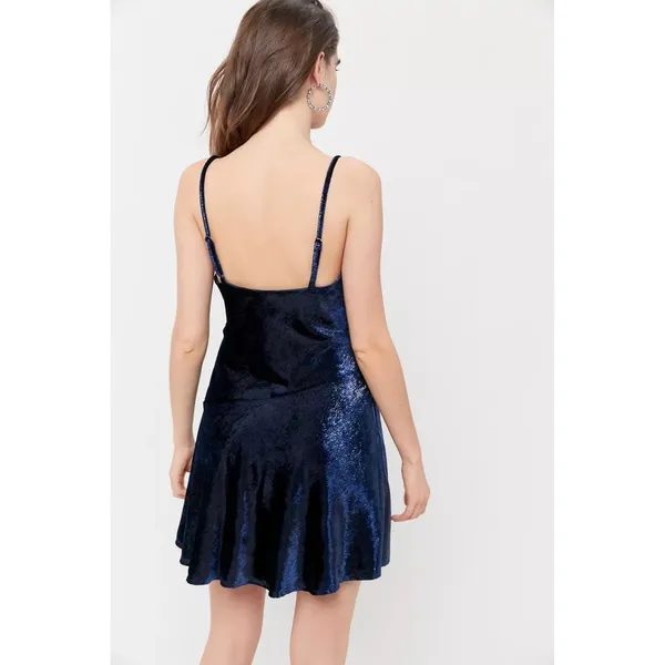 ASTR‎ The Label Women Dancing Queen Dress Large Navy Blue Metallic Velvet Cowl - Image 2