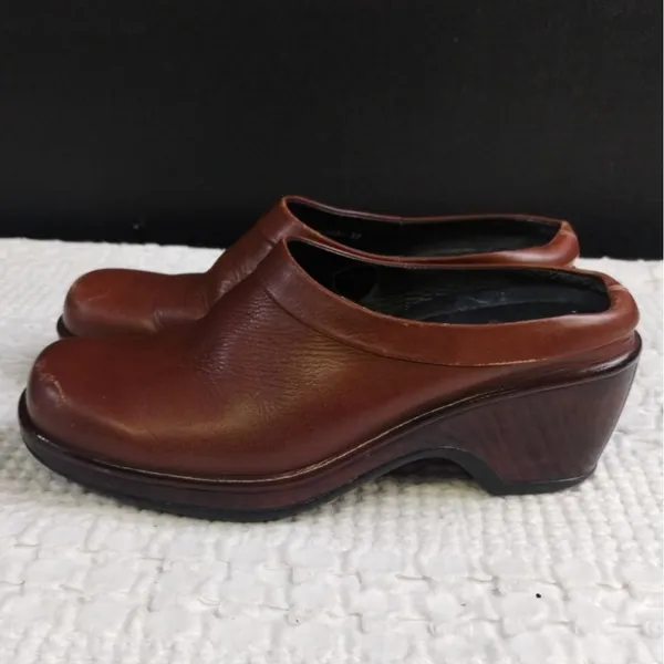 Dansko Women's Brown Shoes/Clogs/Slip-Ons Size 37 SKU 3354 - Image 3