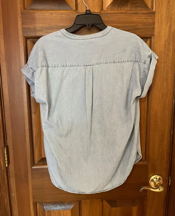 J Crew denim like top blouse - Image 3