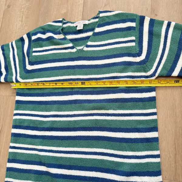 Vintage Women's Cherokee Acrylic Sweater Size L, Green White Strips V Neck - Image 6