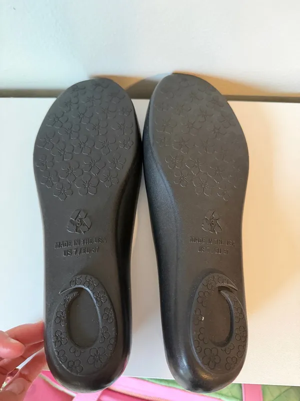 Kabashi Non-slip Women's Black Slip-On Flats - Image 2