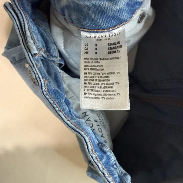 American Eagle Outfitters Light Blue Flare Jeans - Image 5