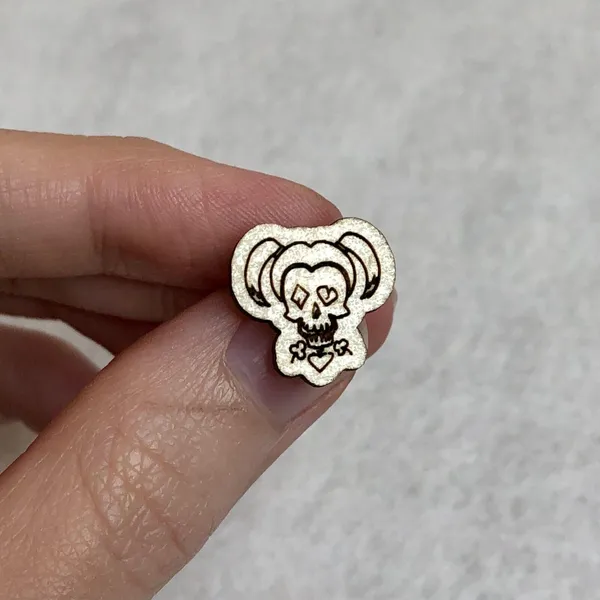 DC Comics Harley Quinn Skull Wood Stud Earrings - Image 2