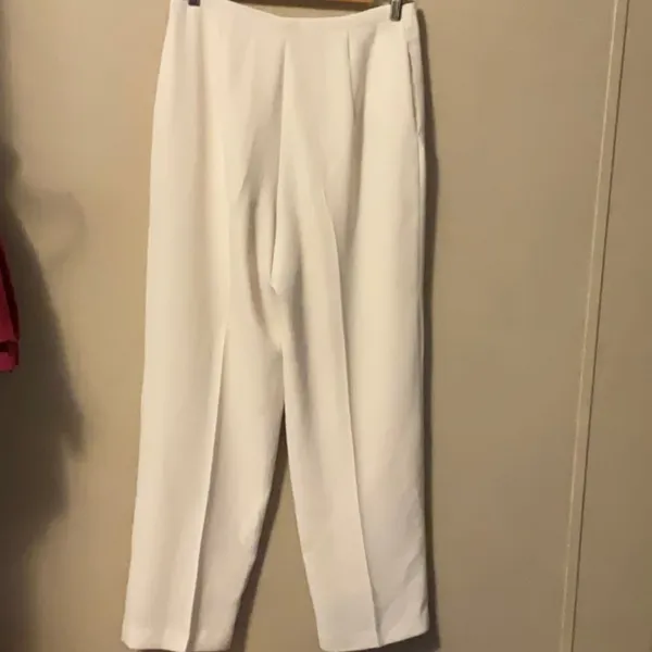 Elegant Women's White Straight Leg Pants Size 12 - Image 2