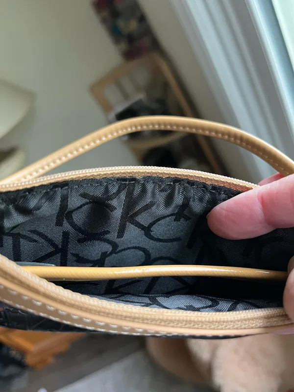 Calvin Klein Wristlet - Image 3