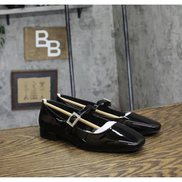 NWT On 34th Womens Saadet Rhinestone-Buckle Mary Jane Flats Black Patent 7M - Image 6