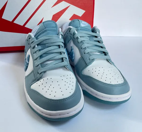 Nike Women’s Dunk Low - Image 2