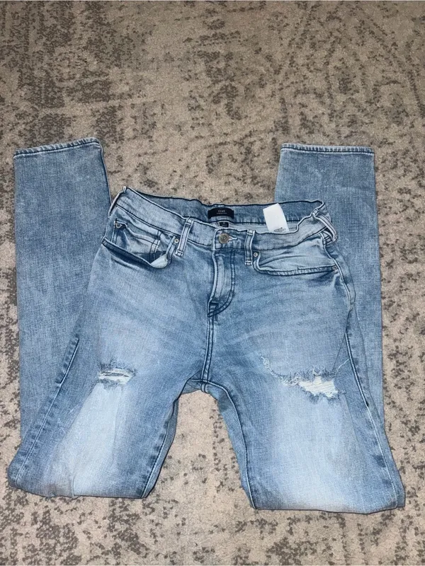 True Religion Geno Relaxed Slim Jeans Size 29x32 EUC like new, used once - Image 3