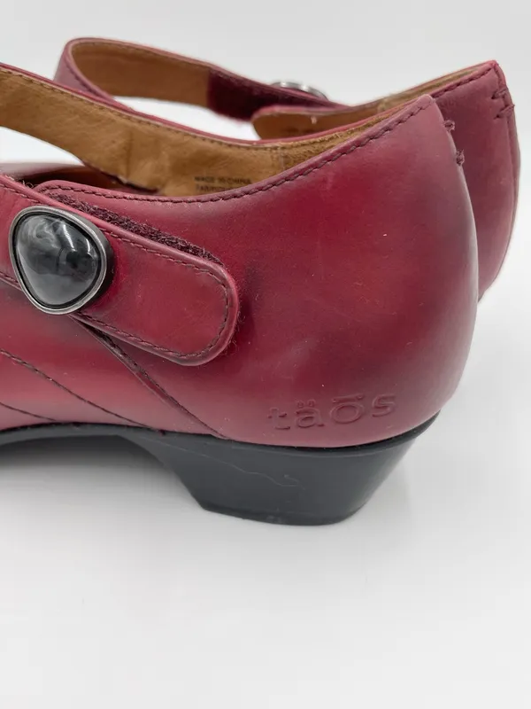 Taos Samba Mary Jane Shoes Women's Size 7 Deep Burgundy Red Low Heel Closed Toe - Image 9