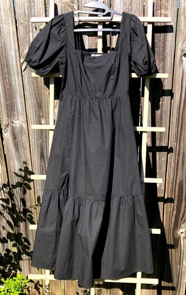 the Label Poplin Puff Sleeve Tiered Midi Dress Black - Size Small - Image 4