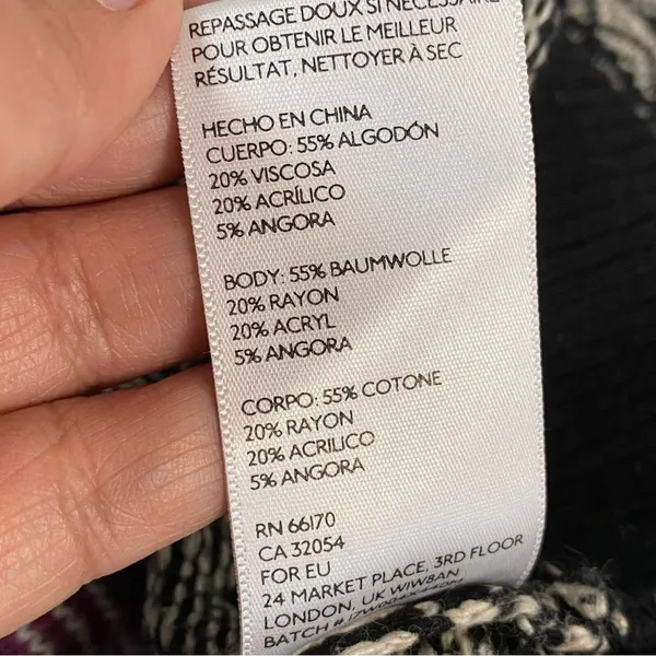 Coincedence and Chance Anthropologie Women's Large Geometric‎ Print Sweater - Image 10